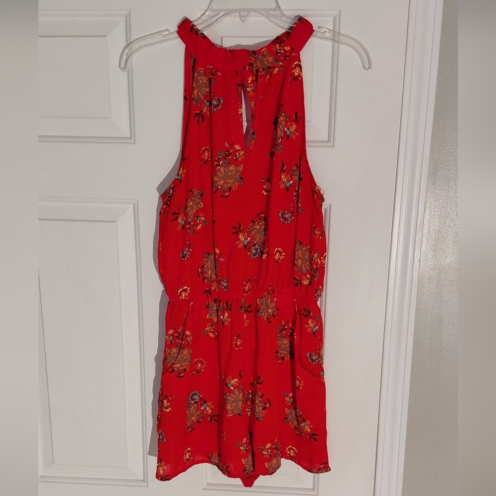 As U Wish Colorful Floral Tomato Red Vacation Beach Feminine Romper.  Size M.